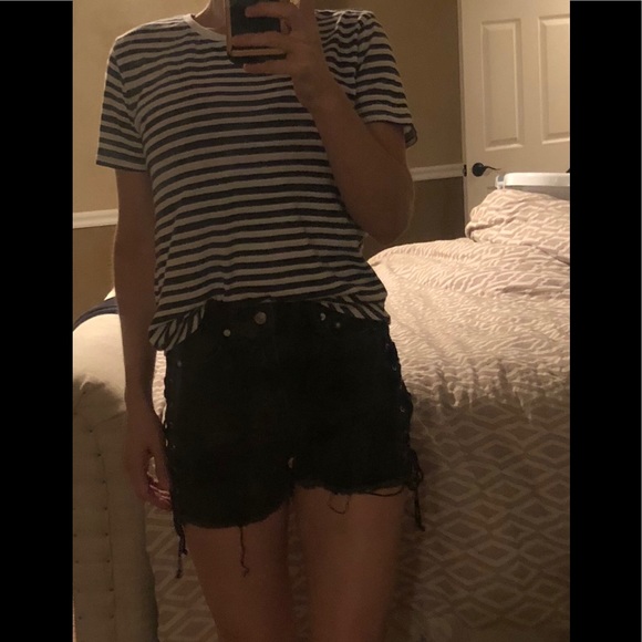 NWT✨lace up denim short✨ - Picture 7 of 7